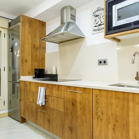 Apartamento Con Parking Gratis Al Lado Del Pilar - Alfonso