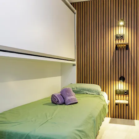 Apartamento Con Parking Gratis Al Lado Del Pilar - Alfonso Zaragoza